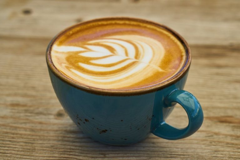 José Rodrigues. Café.