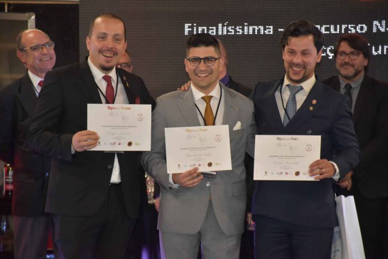 CM Alenquer. Concurso de Escanções