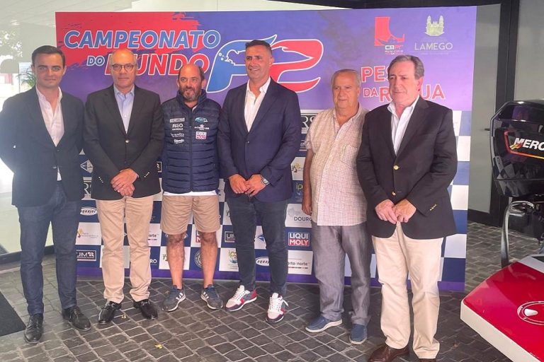 Motonáutica. Formula 2. Lamego. Peso da Régua.