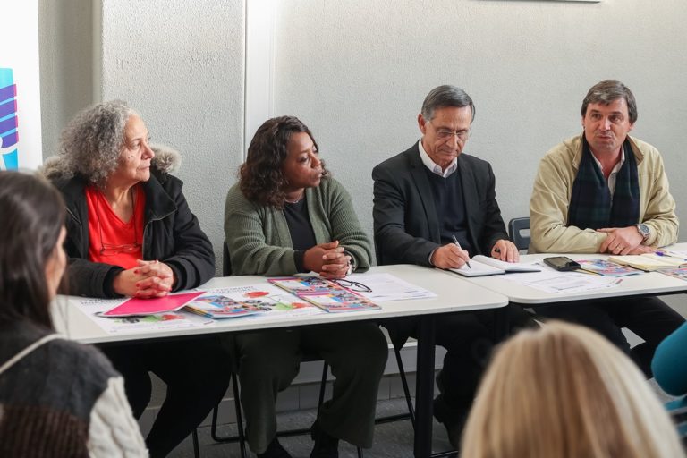 Encontro de Moradores. ela Vista. Setúbal.