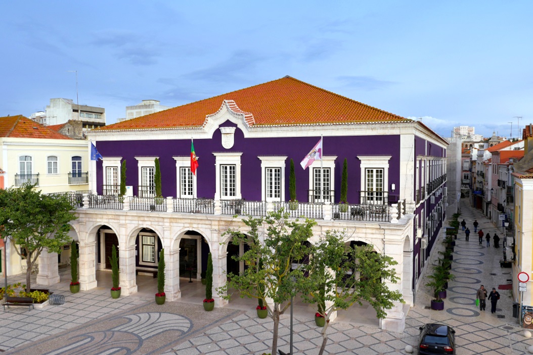 Fachada da Câmara de Setúbal