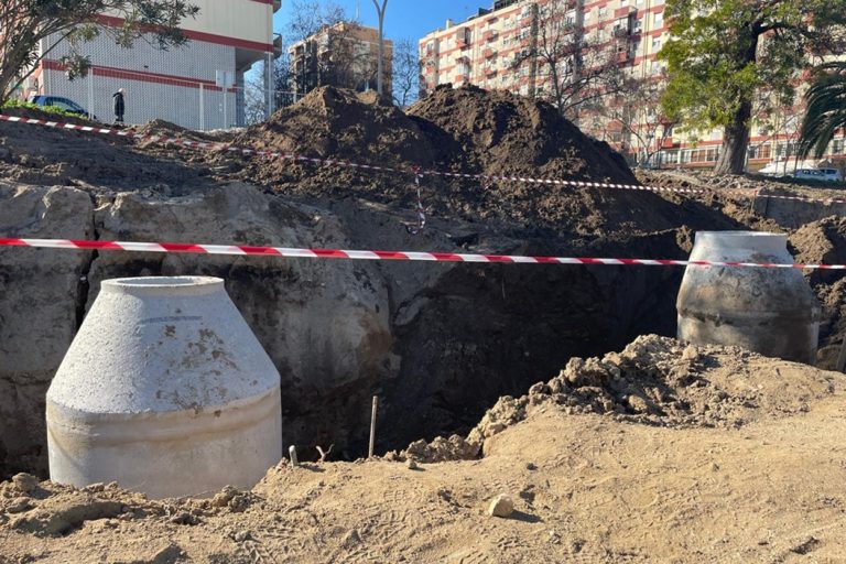 SMS desvio do coletor domestico. Setúbal.