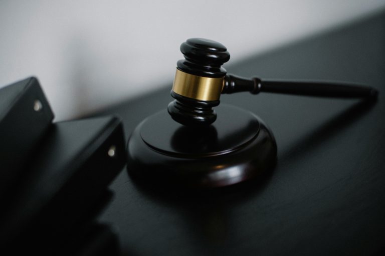 Tribunal