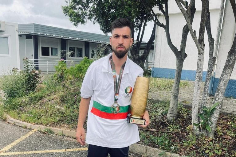 Campeão nacional mão a mão