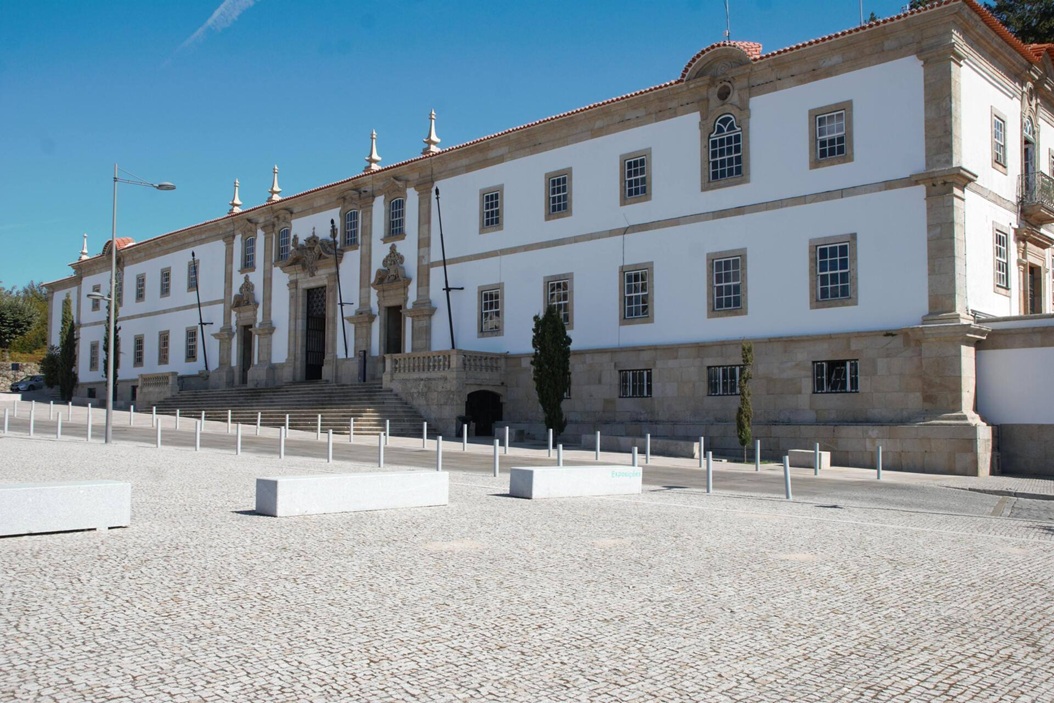 Gouveia-Paços do Concelho